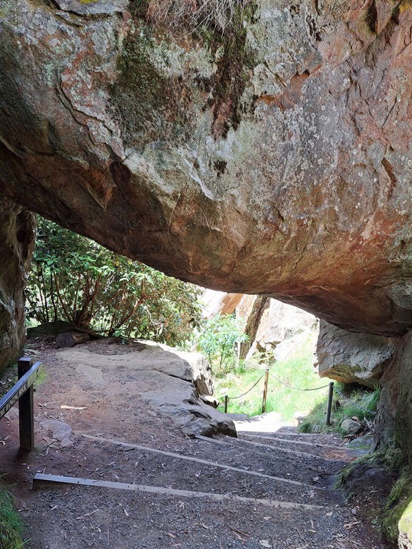 The actual Hanging Rock