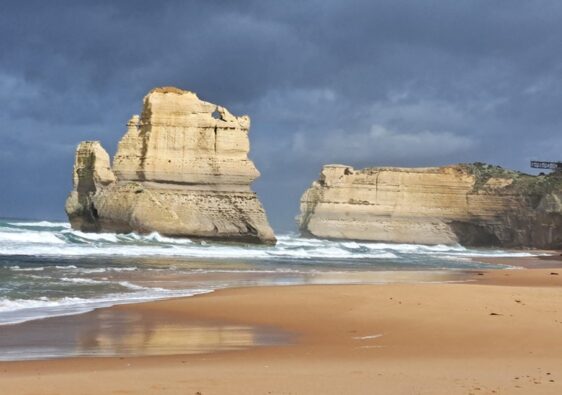 12 Apostles