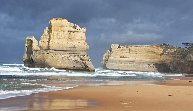 12 Apostles