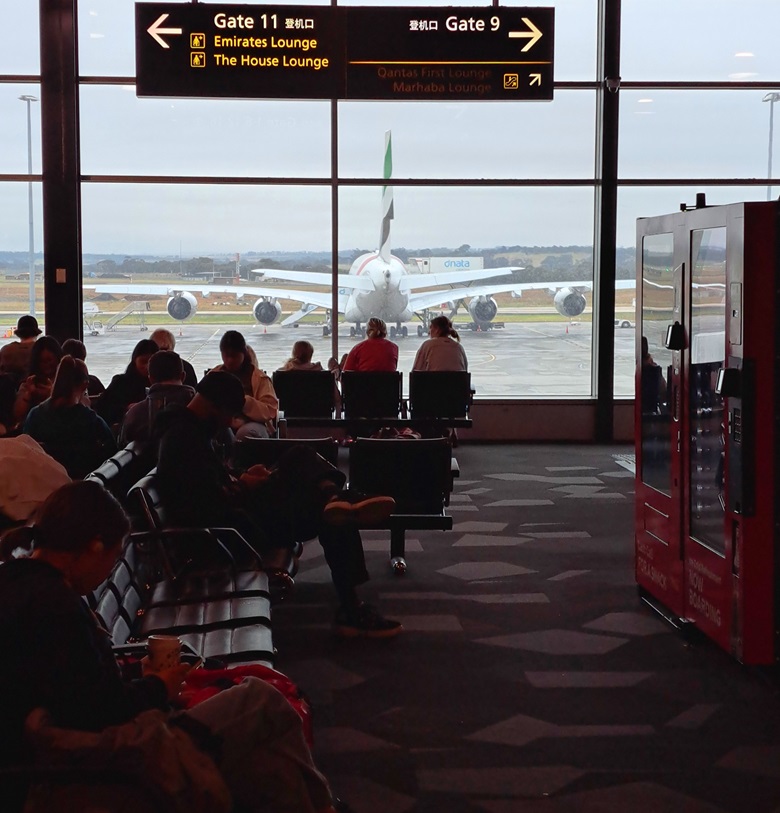 Melbourne Airport terminal viewing the tarmac - travel blog