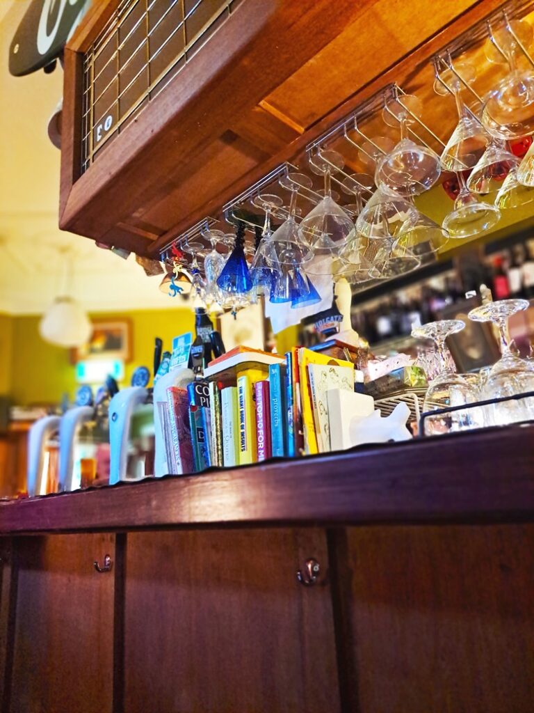 Radio Springs Hotel, Lyonville