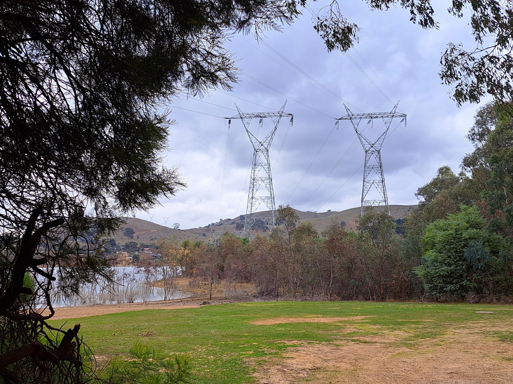 Bonnie Doon power lines