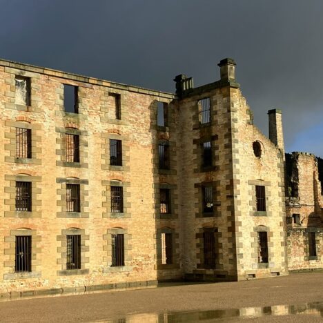 Chatauqua Peak, Halls Gap & A Country Wedding